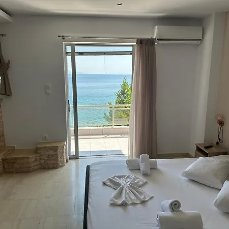 Aqua Daire Loutra Oraias Elenis