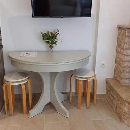 Daire Aqua Loutra Oraias Elenis