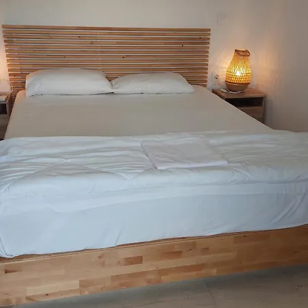 Aqua * Loutra Oraias Elenis