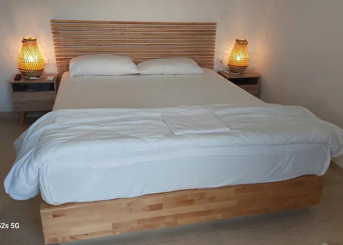 Aqua * Loutra Oraias Elenis